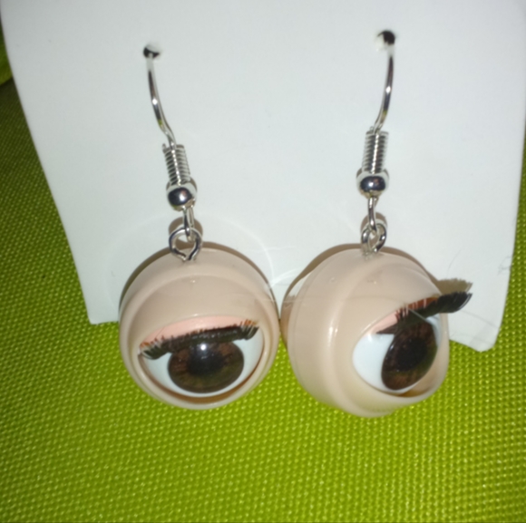 Women's/Girl's Blinking Doll Eyes w/ Lashes Dangle Earrings - Picture 4 of 4